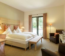 Zimmer mir Doppelbett im Landgasthof Muecke in Marsberg