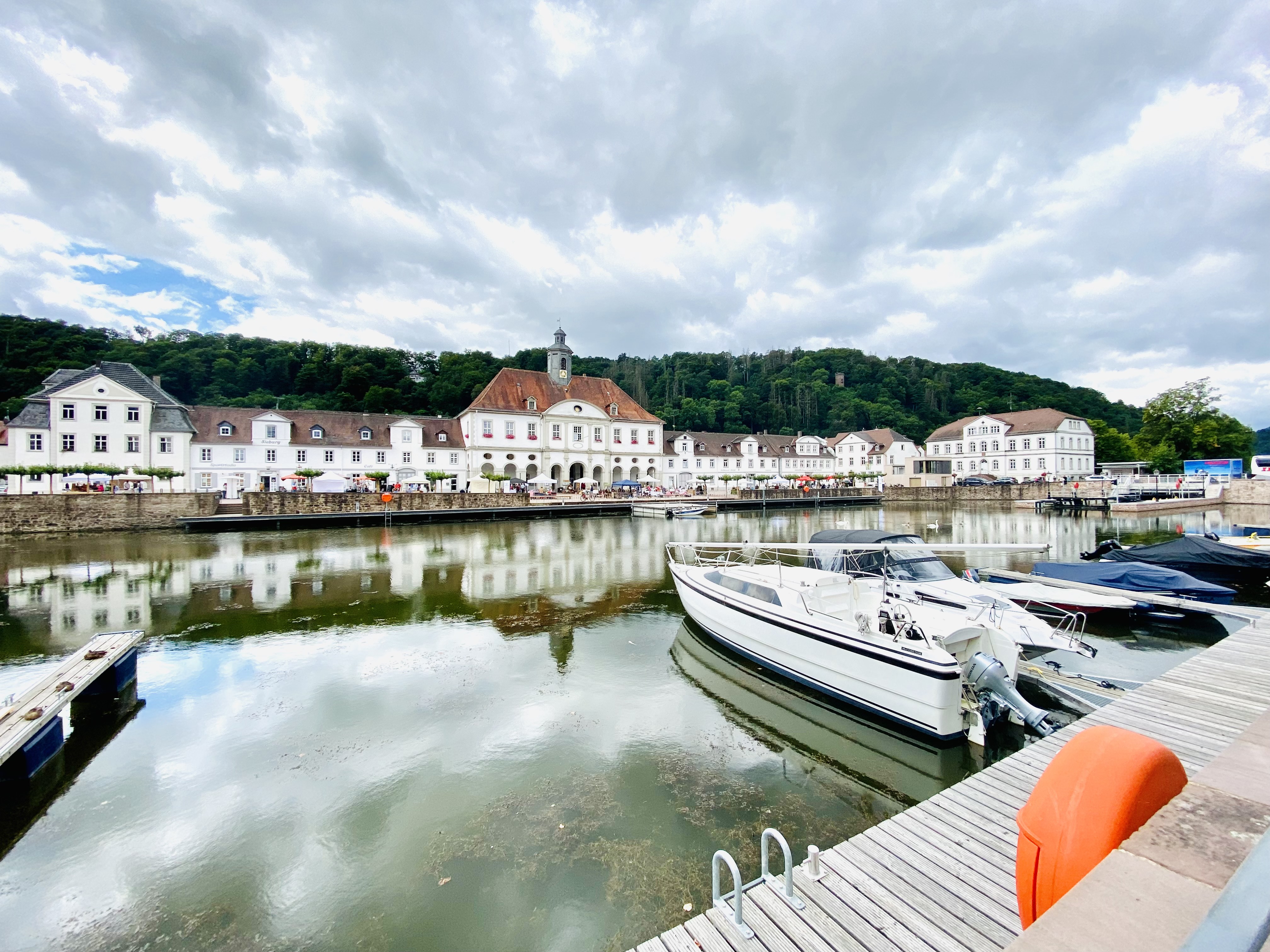 Blick auf den Hafen von Bad Karlshafen